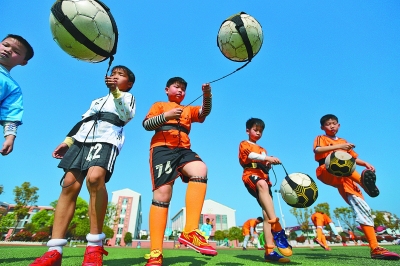 那不勒斯3-1亚特兰大，内雷斯双响，诺阿-朗破门